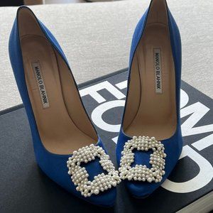 CARRIE BRADSHAW MANOLO BLAHNIK HANGISI 105 BLUE SATIN PEARL SZ 38